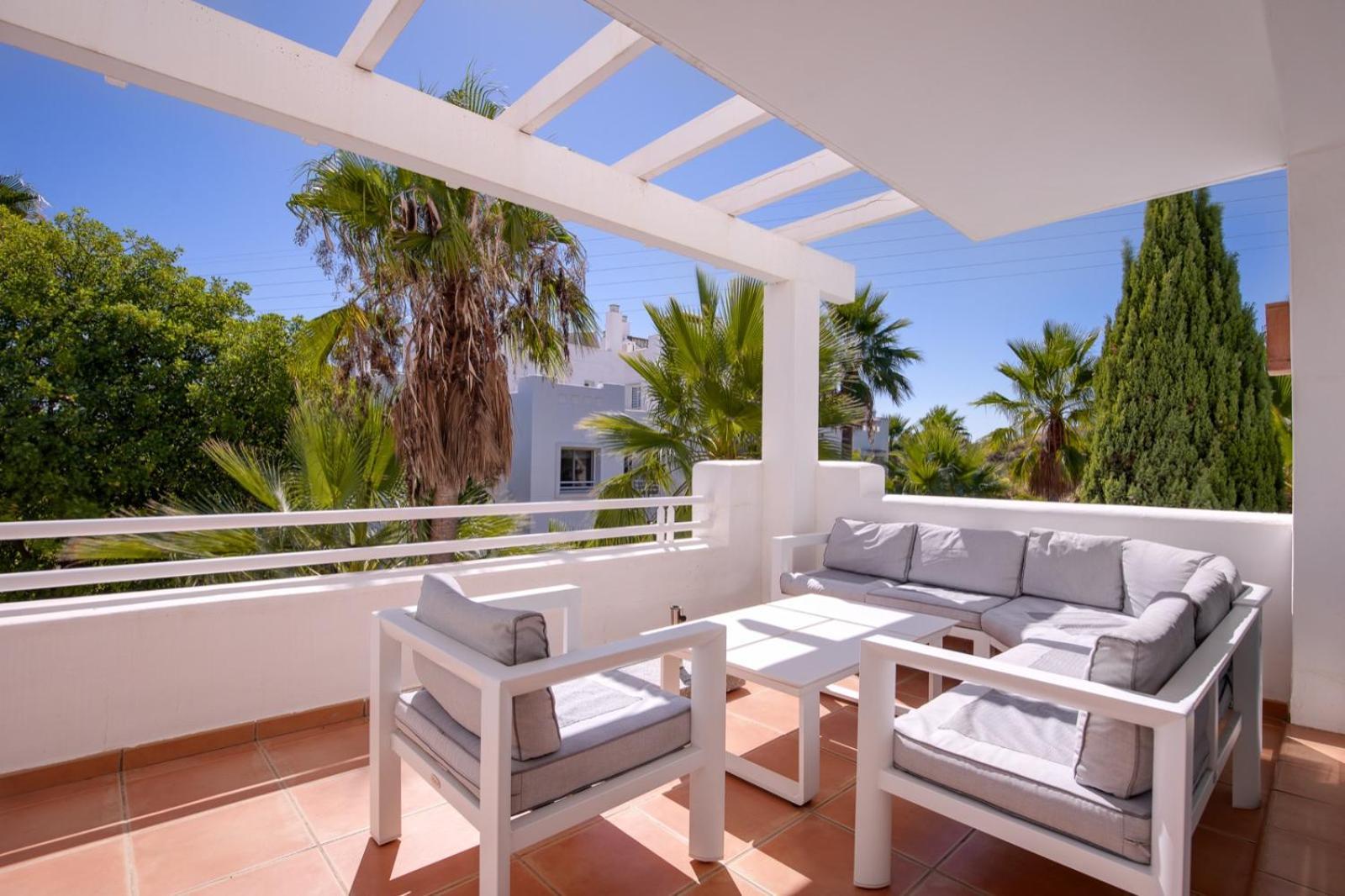 Alcazaba Lagoon Estepona Golf Apartment Exterior foto