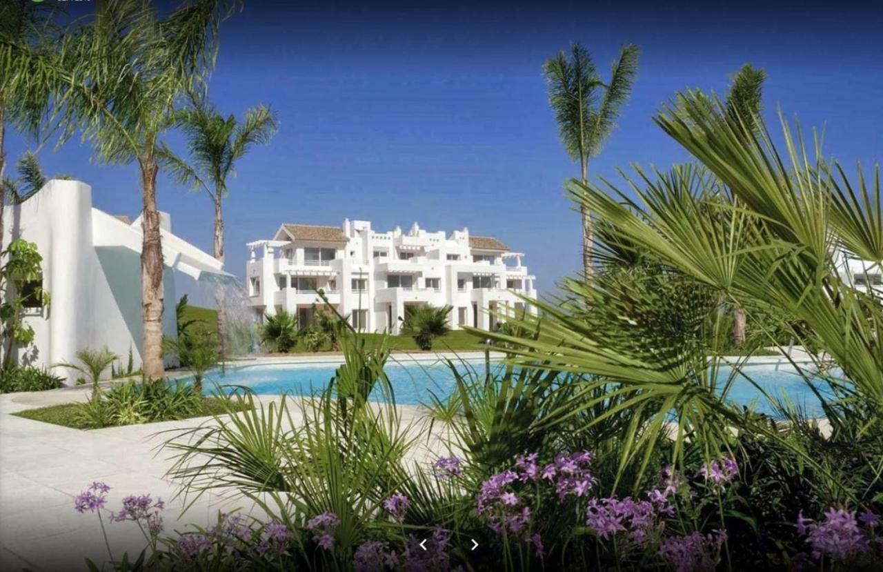 Alcazaba Lagoon Estepona Golf Apartment Exterior foto