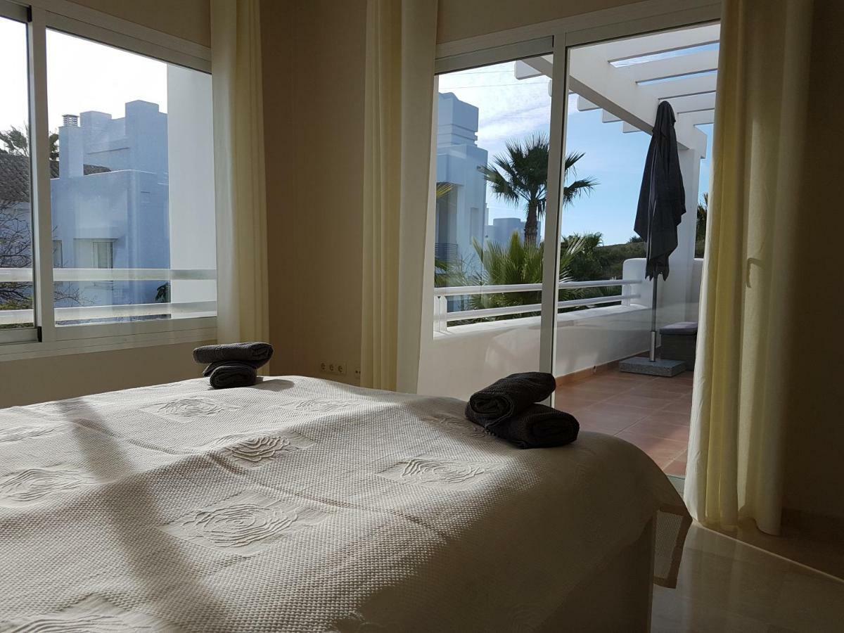 Alcazaba Lagoon Estepona Golf Apartment Exterior foto